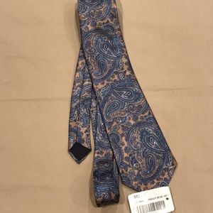 Brand new Paisley beige Hampton Tie